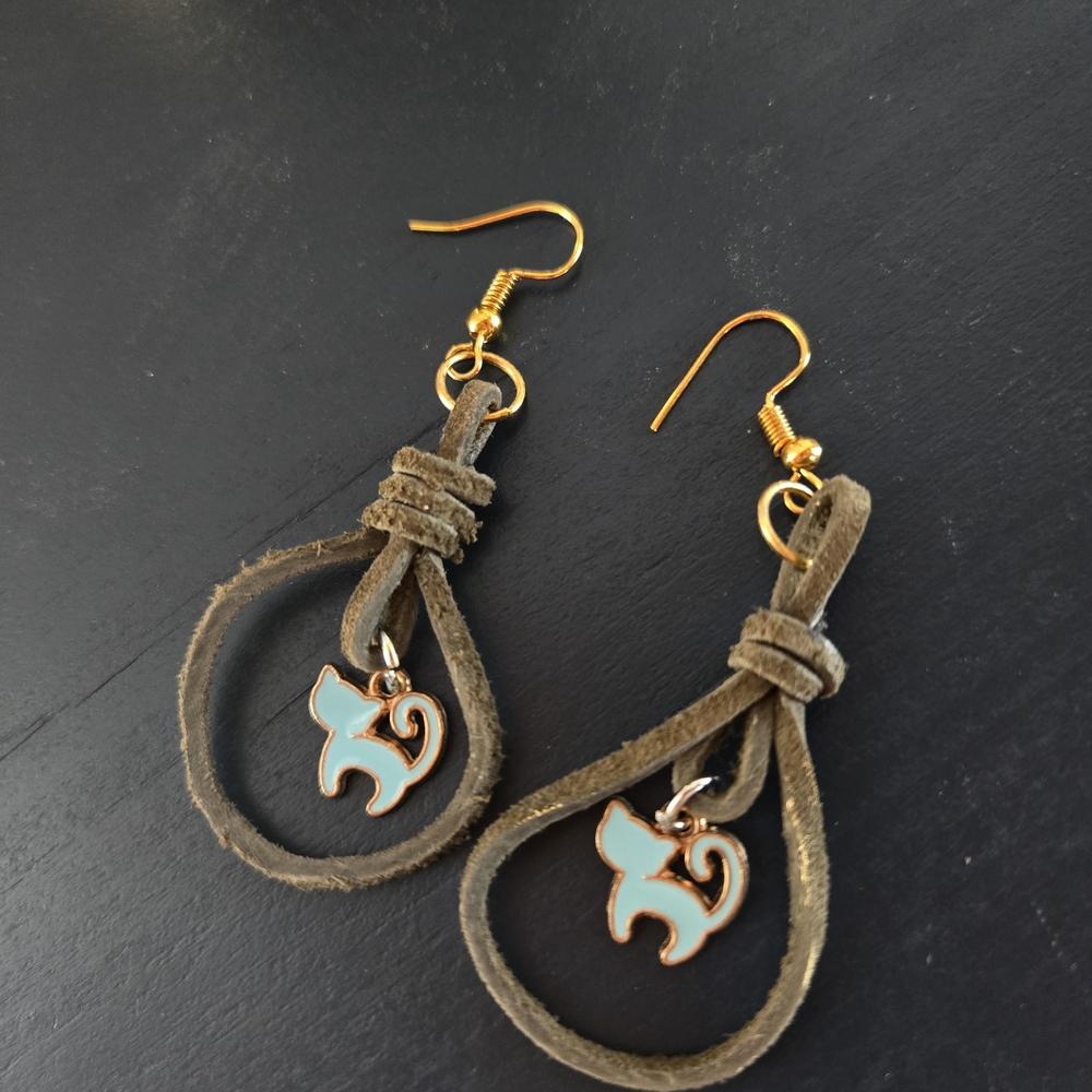 Stylish Leather Earrings with Cat Charm
